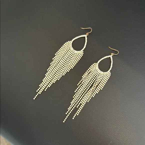 Elegant Gold Beaded Dangle Earrings - Picture 6 of 10